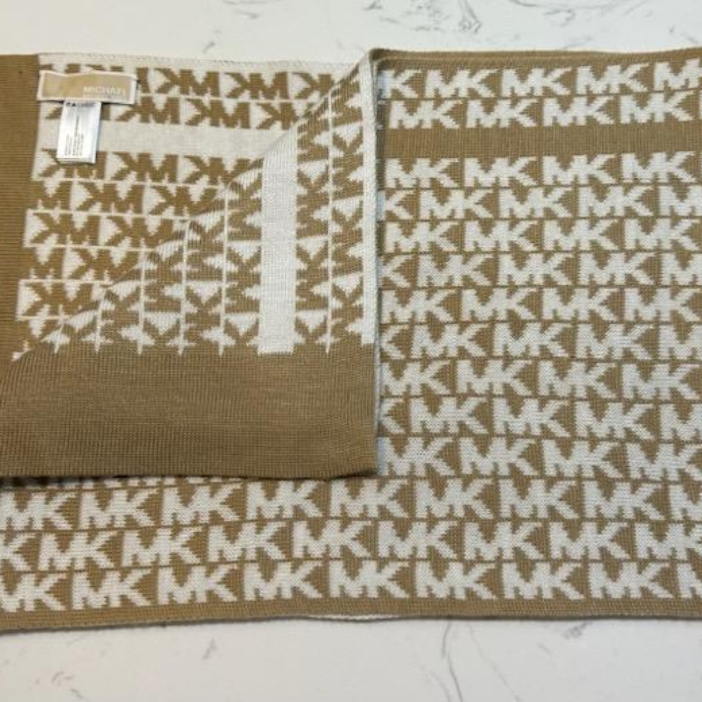 Michael Kors Scarf MK Monogram Reversible Tan Beige White Knit Logo